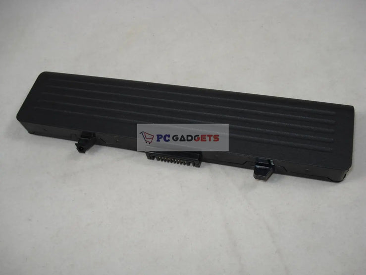 Dell Original battery for Inspiron 1526 1525 1545 1750 Laptop Battery